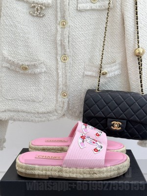 Chanel Canvas Embroidered CC Espadrilles Slide Mules Pink 2025