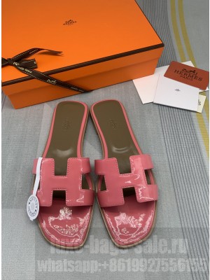 Hermes Oran Patent Calfskin Flat Slide Sandals 118 2022 Collection