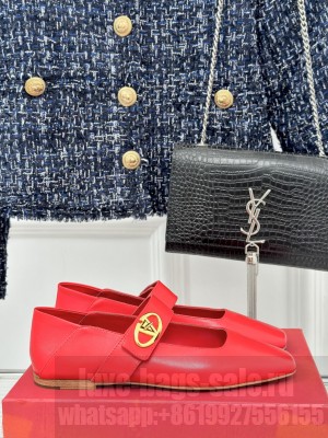 Valentino Garavani VLogo Locker Mary-Jane ballerina in calfskin Red