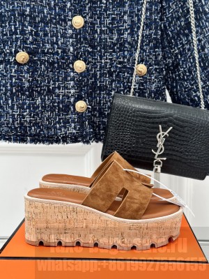 Hermes Eze 30 Sandals 09