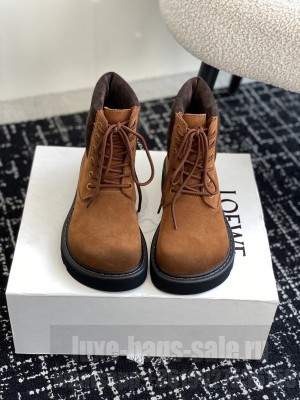 Loewe Sierra combat Lace-up boot in waxed Dark suede Tabacco/Brown