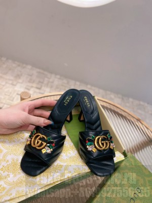 Gucci Calfskin Heel Slide Sandals with Crystal Charm 7.5cm Black 2023