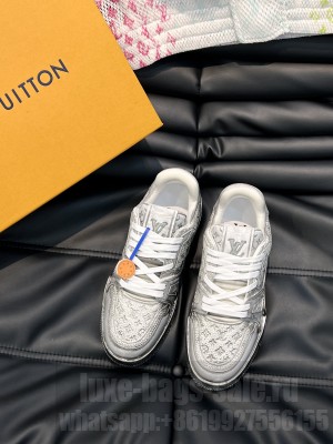 Louis Vuitton Men's LV Trainer Sneakers 2023 037