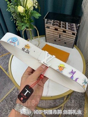 Louis Vuitton MP293V  LV SHAPE 40MM REVERSIBLE TAURILLON PUPPETS BELT NXP 084 Top Quality 2021 Collection