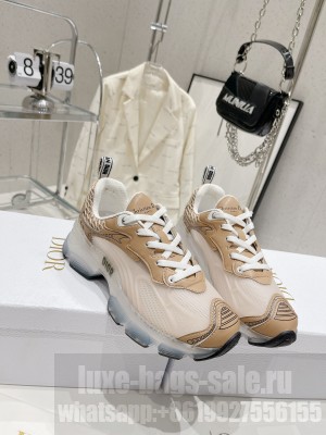 DIOR VIBE SNEAKER Brown Technical Fabric, Mesh and Rubber