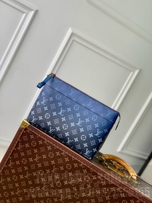 Louis Vuitton Pochette Voyage MM M11545 Navy Blue