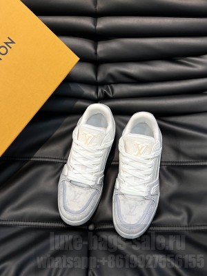 Louis Vuitton Men's LV Trainer Sneakers 2023 043