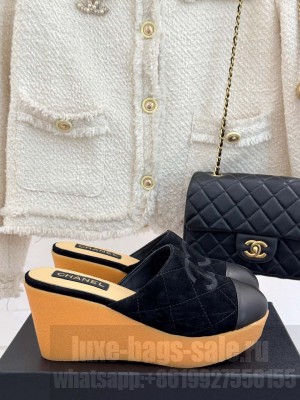 Chanel Platform with CC Logo suede mules black 2025