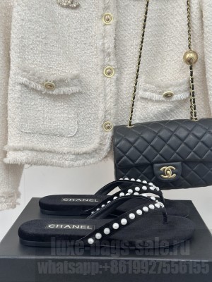 Chanel Thongs Velet & Imitation Pearls Black 2025