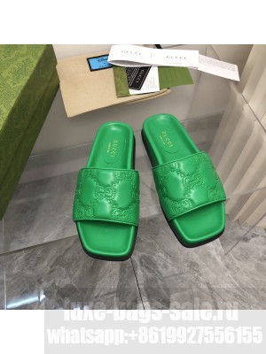 Gucci Women's Lambskin Slide sandal Green