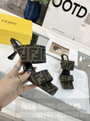 FENDI X VERSACE Mule 2022 Collection 02