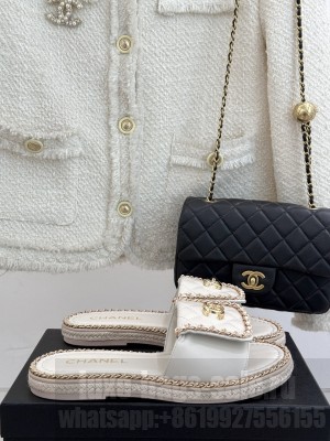 Chanel flat CC turn lock with chain slippers white leather 2025