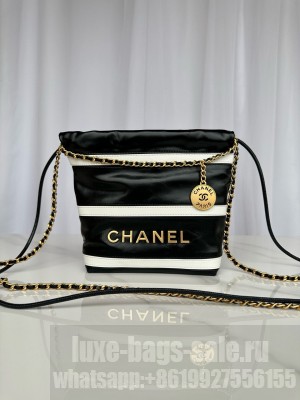 CHANEL 22 HANDBAG Calfskin & Gold-Tone Metal AS3980 Black