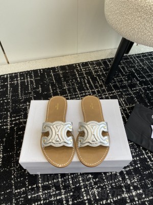CELINE TIPPI SLIDE IN CALFSKIN 022