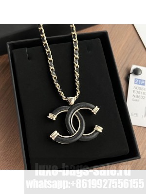 Chanel Women's Brooch AB1123