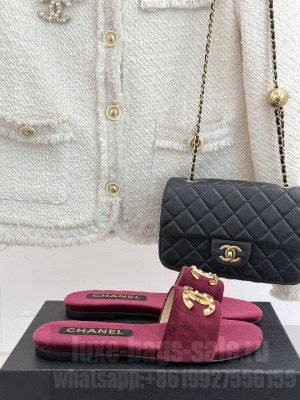 Chanel crystal CC Logo slippers flat Burgundy velvet 2025