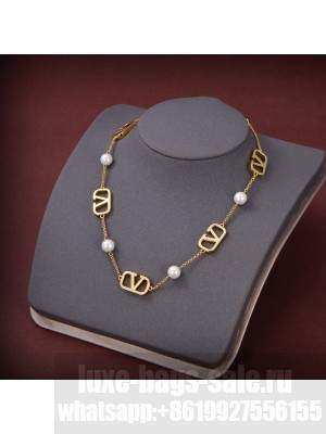 Valentino Necklace V007