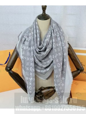 Louis Vuitton LOCK AND GO SHINE Shawl