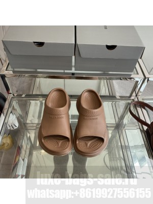 Balenciaga x Crocs Platform Slide Sandals 05