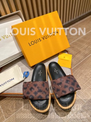 Louis Vuitton 1A98GU Unisex Pool pillow comfort Brown