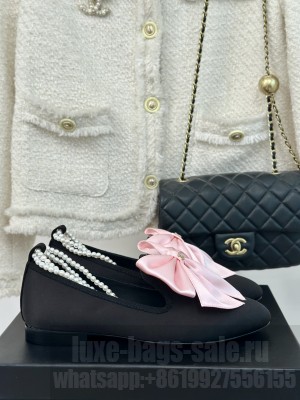 Chanel Velvet with Pink Maxi Bow and Pearls Flat Black