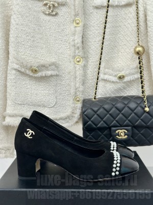 Chanel Women's 6cm Suede/Patent Leather With Pearl Pumps Black