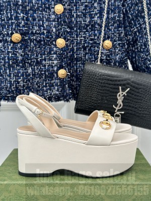 Gucci Horsebit 7.5cm Platform Sandals Cream 2024