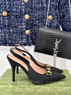 Gucci Women's 10cm Horsebit Pumps 01