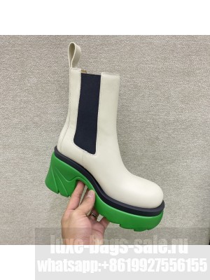 Bottega Veneta 9.5cm Flash Calfskin Chelsea boots 9.5cm Sea Salt/Green 2021 Collection