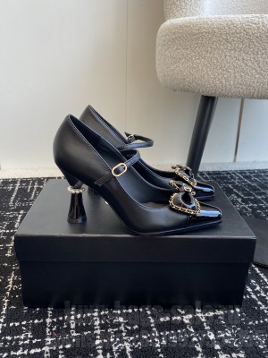 Chanel Calfskin & Patent with Bow Mary Janes Pumps 2024 Black