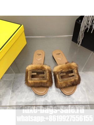 Fendi Signature Brown mink slides Brown