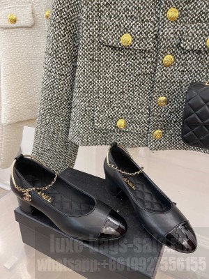 Chanel Heel 45mm Mary Janes With Chain Anklet Pumps Black Spring 2022 Collection