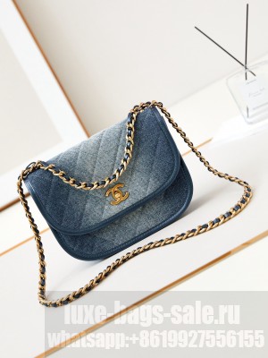 CHANEL MESSENGER BAG AS4845 Denim blue