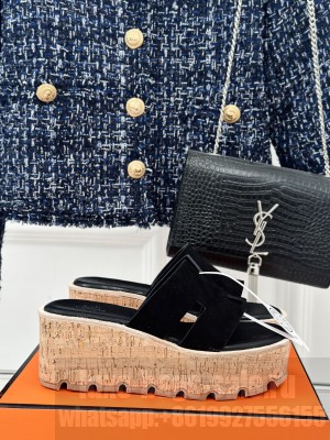 Hermes Eze 30 Sandals 08