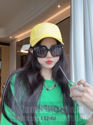 Fendi Sunglasses 2023 043
