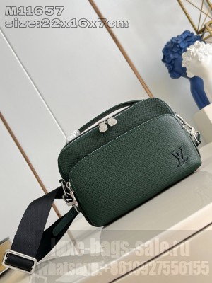Louis Vuitton Messenger M11657 Dark green