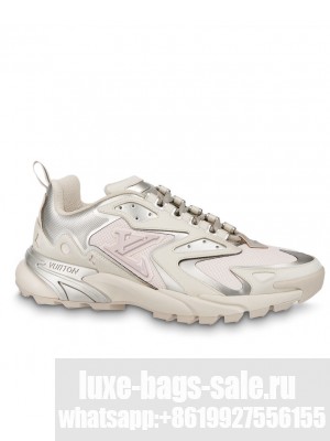 Louis Vuitton Men's LV Runner Tatic Sneaker White