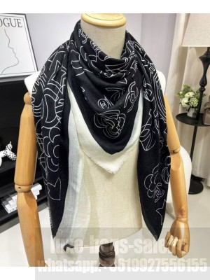 Chanel Women's Scarf Black