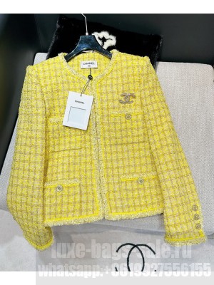 Chanel Women's Tweed Jacket Yellow