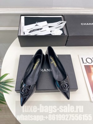 Chanel Patent Calfskin Ballet Flats with CC Heart black 2025 