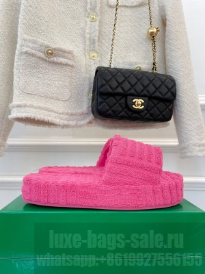 Bottega Veneta Unisex Resort Sponge Towel Slides Sandals 2022 Collection Pink