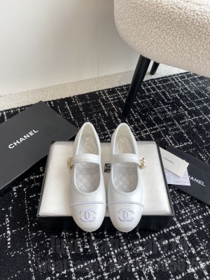 Chanel Calfskin Mary Janes Flat Ballet G45503 White 2024