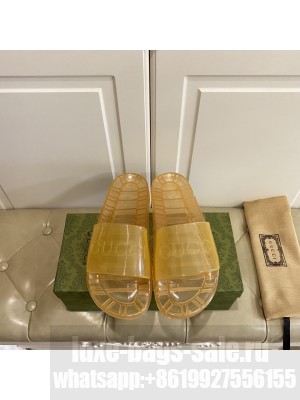 Gucci Unisex Transparent PVC Slide Sandals 05 2021 Collection