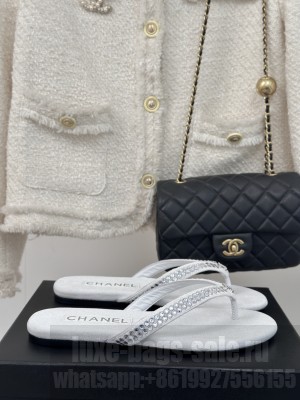 Chanel Thongs Velet & Strass White & Silver 2025