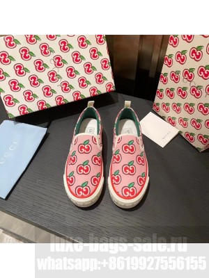 Gucci 1977 Apple Print Slide On Sneakers Spring/Summer 2021 Collection, Light Pink