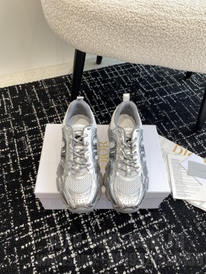 Dior Chrono Sneaker 2024 05