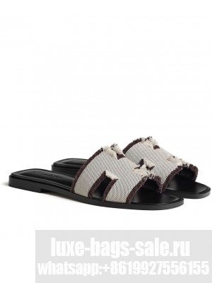 Hermes Women's Oran Sandal Cream