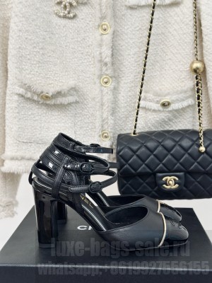 Chanel calfskin 8.5cm Chunky Heel sandals Black