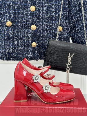 Roger Vivier Crystal Bouquet Flowers Strass Babies Pump in Patent Leather red