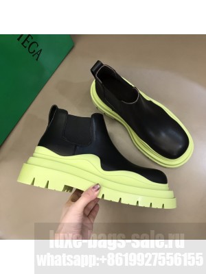 Bottega Veneta Unisex Tire Boots Fall/Winter 2021 Collection, Black/Lemon